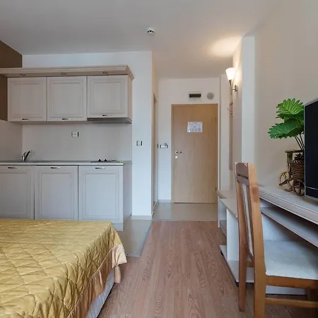 ❤studio With Kitchen Wifi Balcony Pool View ❤uh❤ Sunny Beach
