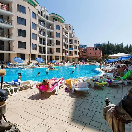 Apartament ❤studio With Kitchen Wifi Balcony Pool View ❤uh❤ *