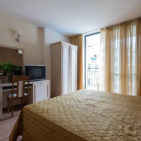 ❤studio With Kitchen Wifi Balcony Pool View ❤uh❤ Apartamento Sunny Beach